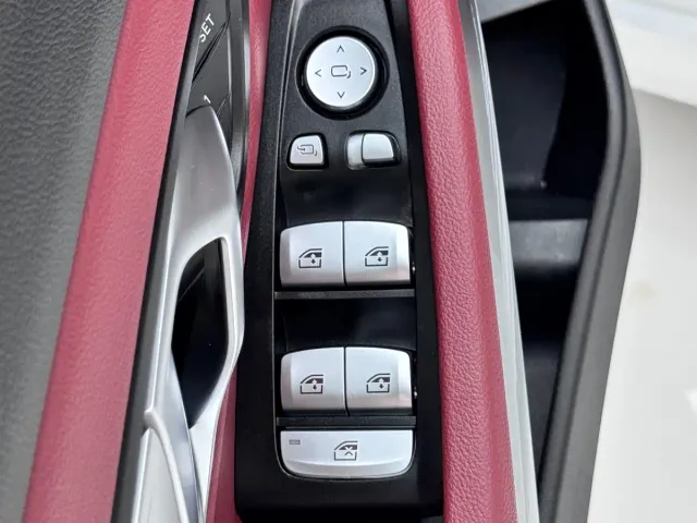 BMW 3 Series — Фото автомобиля 14