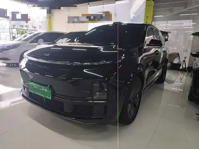 Фотография автомобиля — Li Auto L8
