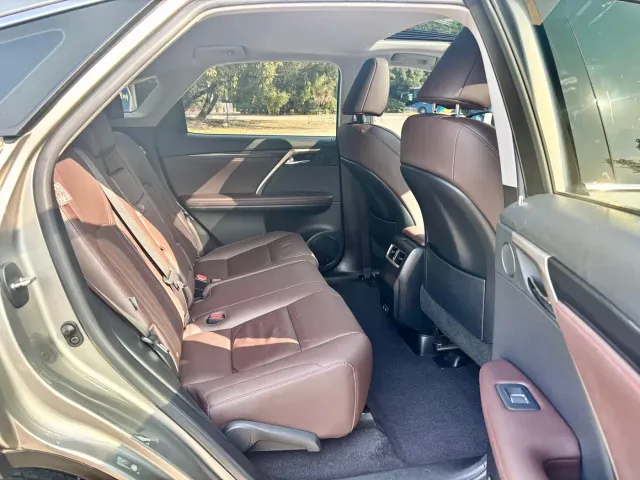 Lexus RX — Фото автомобиля 8