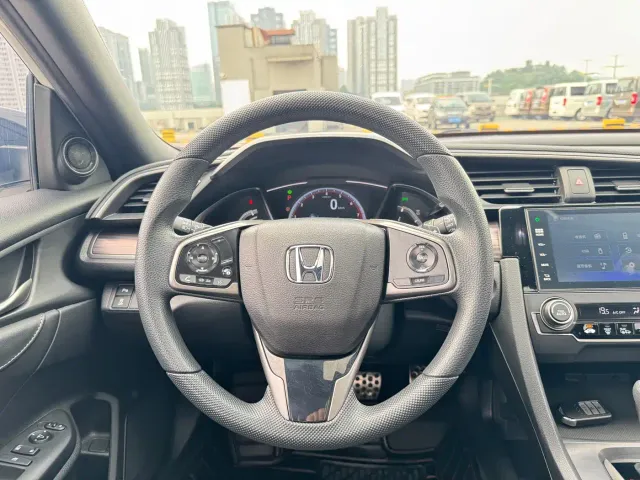 Honda Civic — Фото автомобиля 11