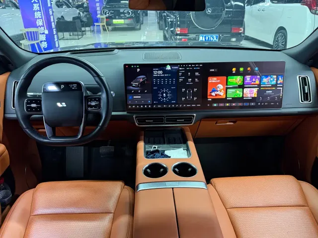 Li Auto L9 — Фото автомобиля 3