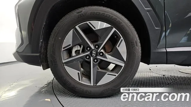 Hyundai Tucson NX4 — Фото автомобиля 5