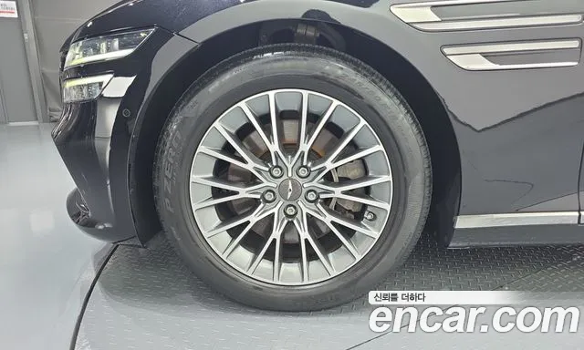 Genesis G80 RG3 — Фото автомобиля 5