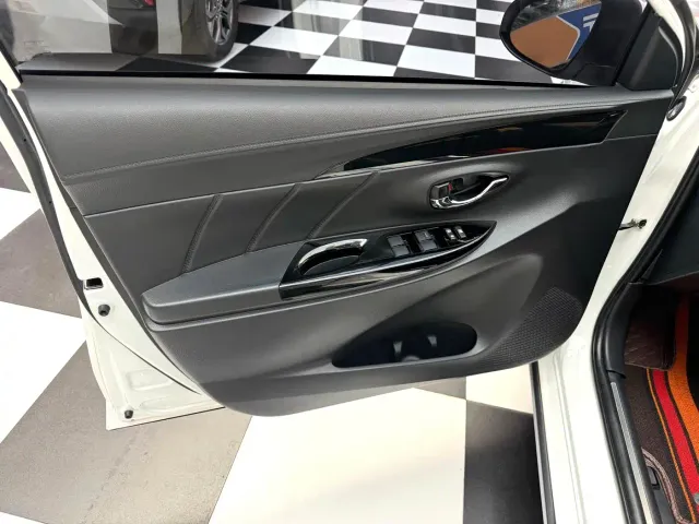 Toyota YARiS L Zhi Xuan — Фото автомобиля 6
