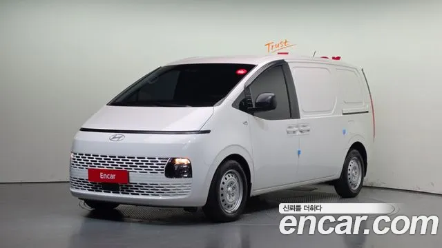 Фотография автомобиля — Hyundai Staria