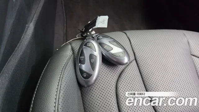 Hyundai Avante — Фото автомобиля 24