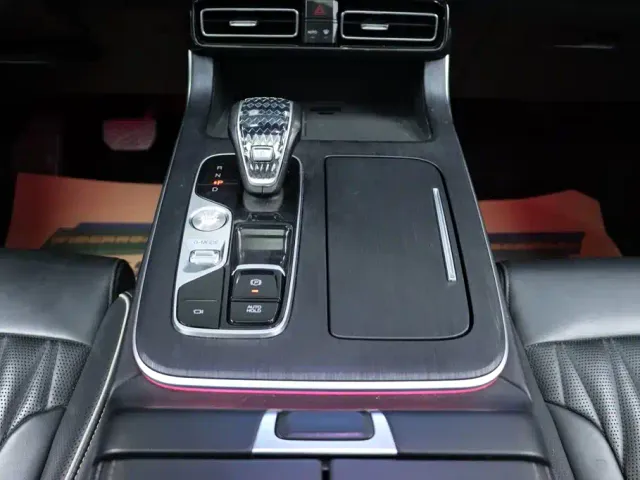 GAC Trumpchi GS8 — Фото автомобиля 26