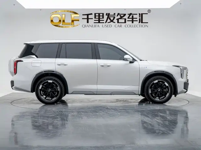 GAC Trumpchi ES9 — Фото автомобиля 4