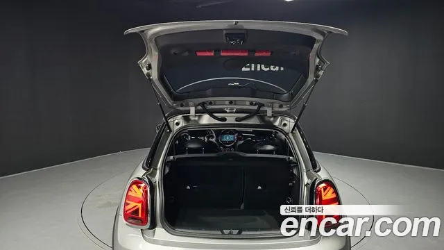 MINI Cooper — Фото автомобиля 20