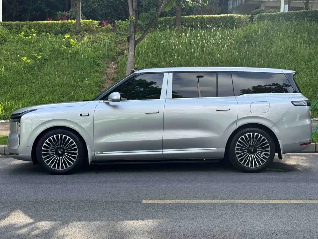 IM Motors LS9 — Фото автомобиля 3