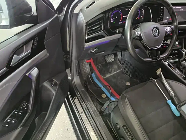 Volkswagen Sagitar — Фото автомобиля 15