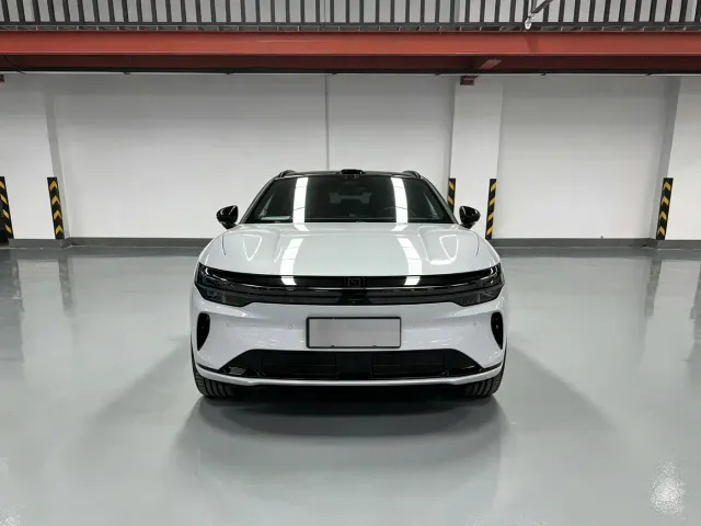 Zeekr 007 GT — Фото автомобиля 2