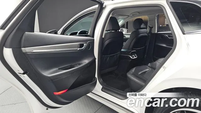 Hyundai Grandeur Новый Grandeur IG — Фото автомобиля 10