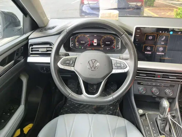 Volkswagen Lavida — Фото автомобиля 2