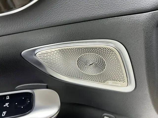 Mercedes-Benz C-Class — Фото автомобиля 25