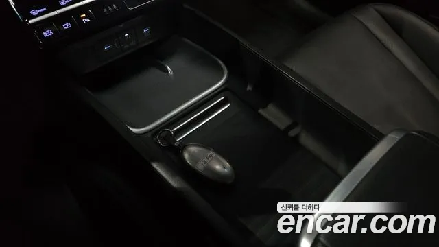 Hyundai Grandeur GN7 — Фото автомобиля 26