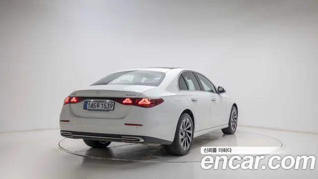 Mercedes-Benz E-Class W214 — Фото автомобиля 2