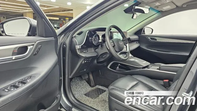 Hyundai Grandeur Premium — Фото автомобиля 10