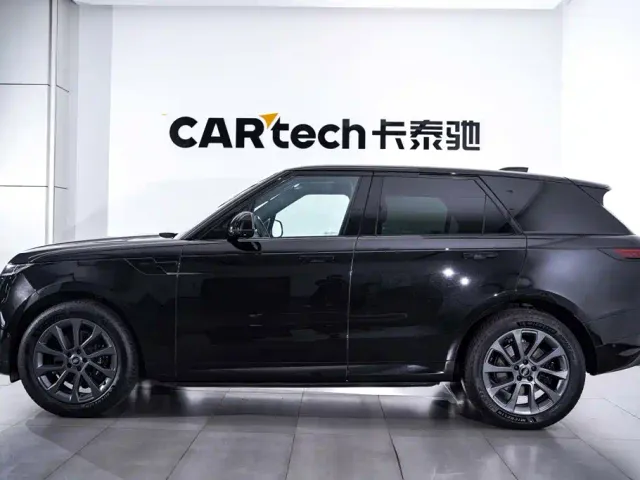 Land Rover Range Rover Sport 2023 400PS Dynamic SE — Фото автомобиля 8