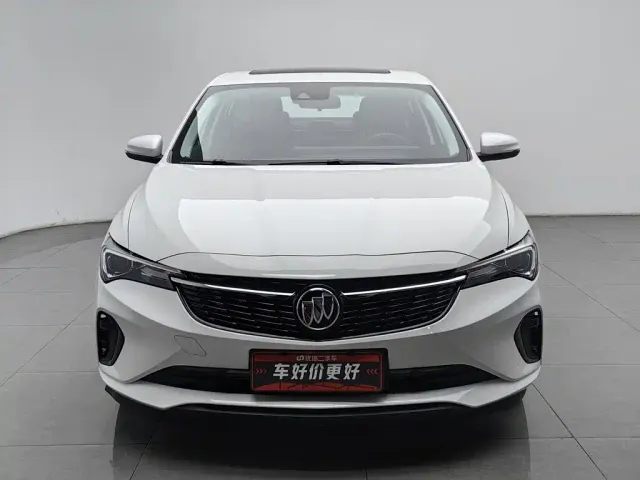 Buick Verano — Фото автомобиля 3
