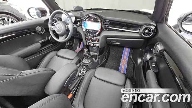 MINI Cooper Convertible — Фото автомобиля 10