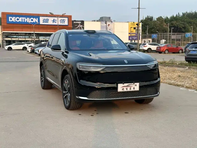 Aito M7 — Фото автомобиля 3