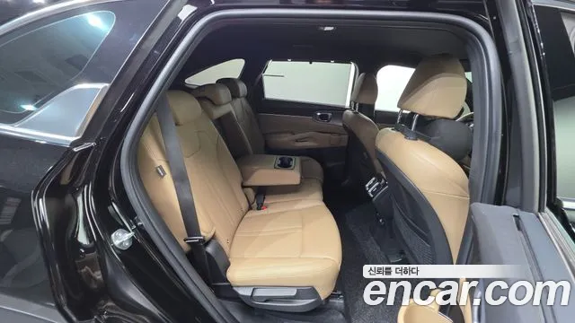 Kia Sorento Новый Sorento 4 поколение Дизель 2.2 2WD — Фото автомобиля 18