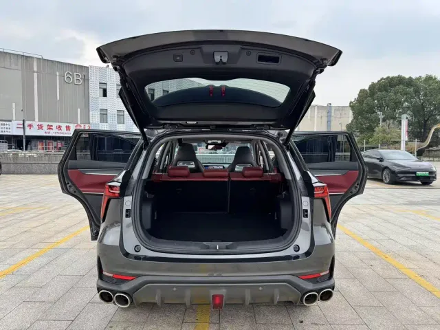 Changan CS75 Plus — Фото автомобиля 17
