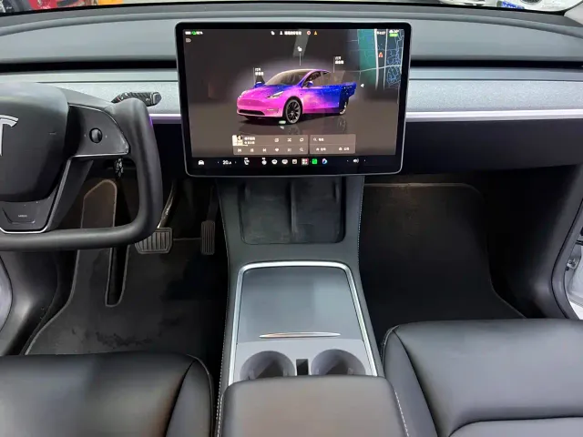 Tesla Model Y 2022 Facelift Rear-Wheel Drive Version — Фото автомобиля 13