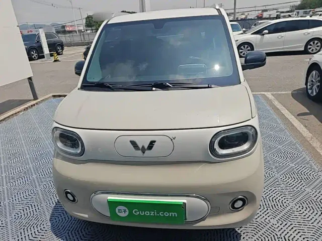 Wuling Hongguang Mini EV — Фото автомобиля 2