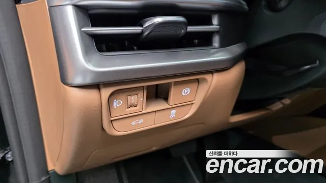 Hyundai Grandeur GN7 — Фото автомобиля 28