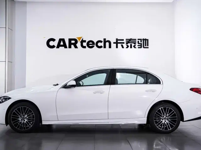 Mercedes-Benz C-Class — Фото автомобиля 8