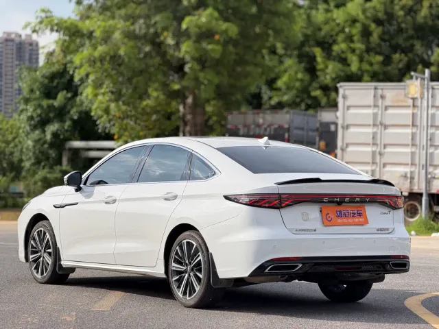 Chery Arrizo 8 PRO — Фото автомобиля 8