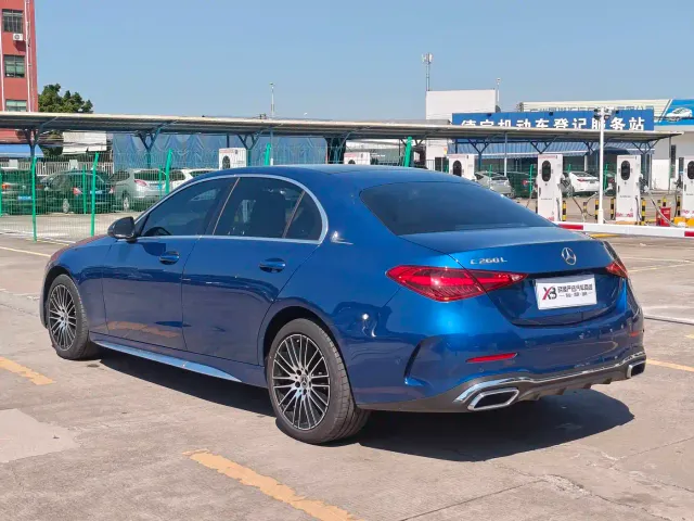 Mercedes-Benz C-Class — Фото автомобиля 17
