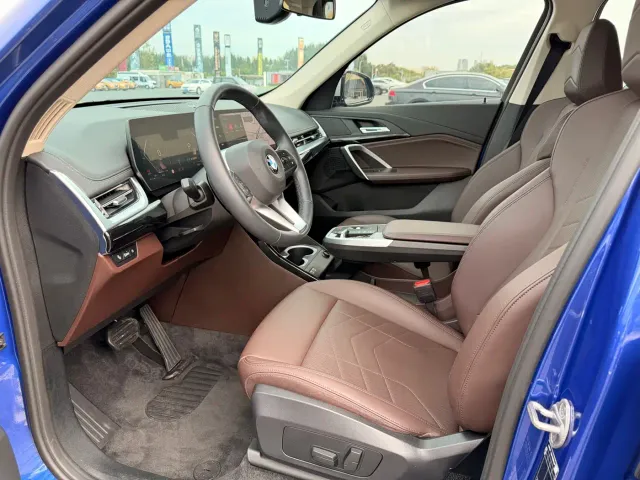 BMW X1 — Фото автомобиля 11