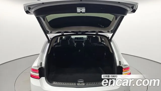 Genesis GV80 2.5T Бензин AWD — Фото автомобиля 25