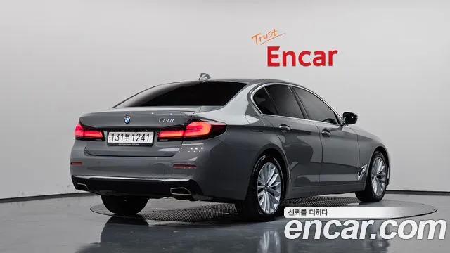BMW 5 Series G30 — Фото автомобиля 2