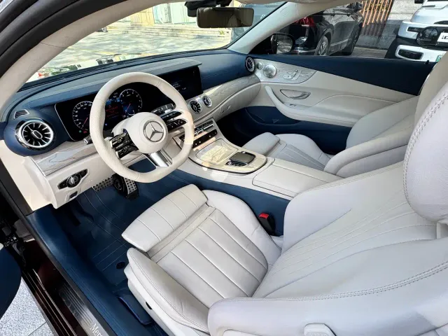 Mercedes-Benz E-Class — Фото автомобиля 6