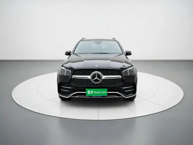 Mercedes-Benz GLE-Class — Фото автомобиля 2