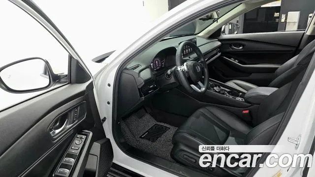 Honda Accord Generation 11 — Фото автомобиля 11