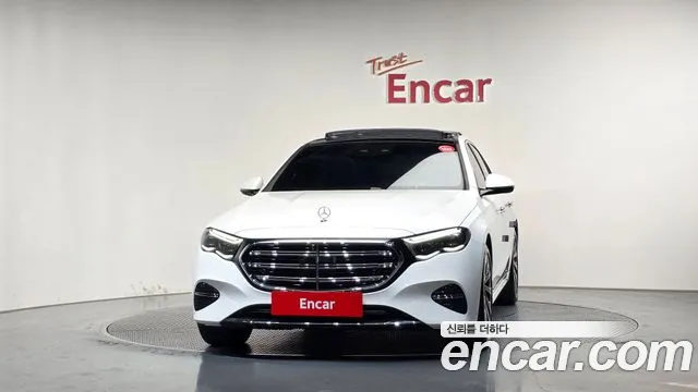 Mercedes-Benz E-Class W214 — Фото автомобиля 3
