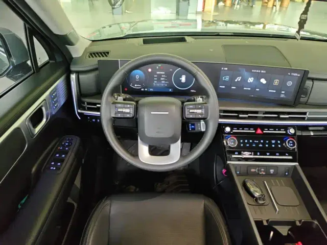 Hyundai Santa Fe — Фото автомобиля 10