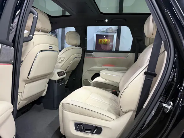 Huajing Baojun S — Фото автомобиля 5