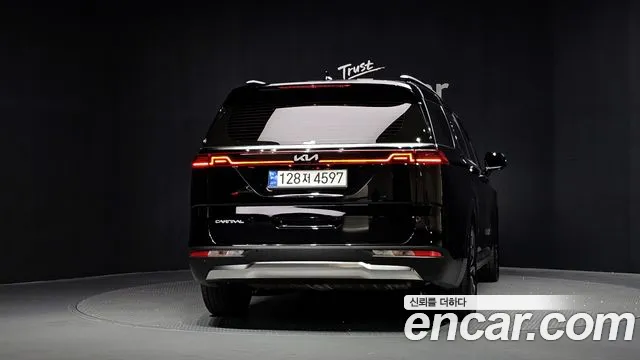 Kia Carnival 4th Gen — Фото автомобиля 4