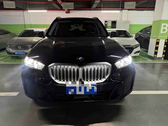 BMW X5 — Фото автомобиля 2