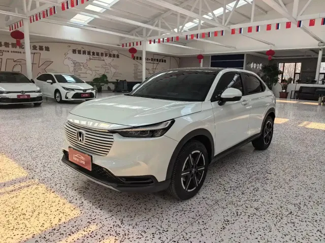 Фотография автомобиля — Honda Vezel