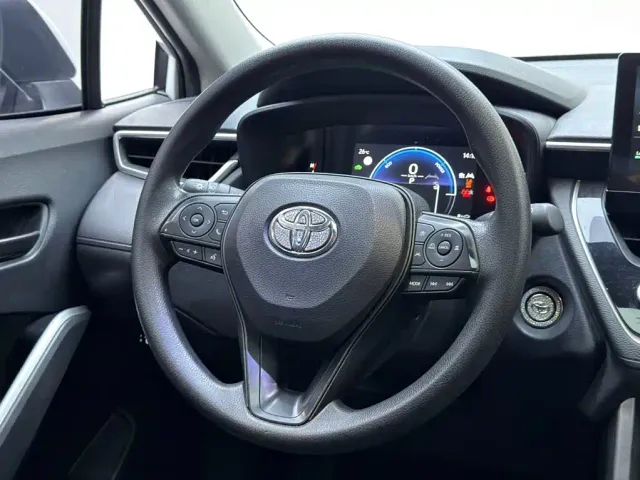 Toyota Corolla Cross — Фото автомобиля 10