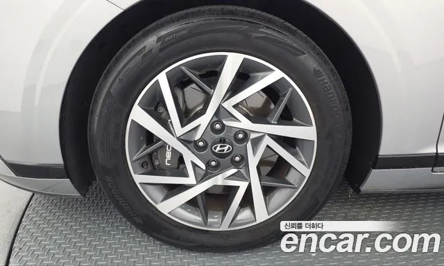 Hyundai Grandeur GN7 — Фото автомобиля 5