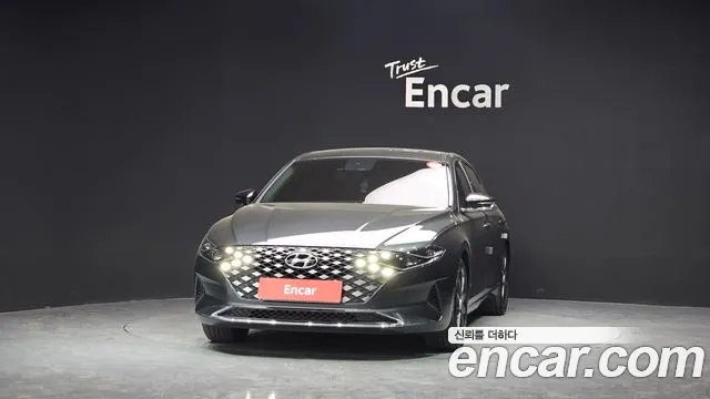 Hyundai Grandeur Grandeur (New) — Фото автомобиля 3