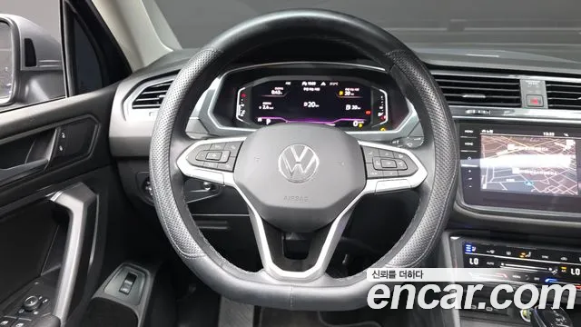Volkswagen Tiguan — Фото автомобиля 13